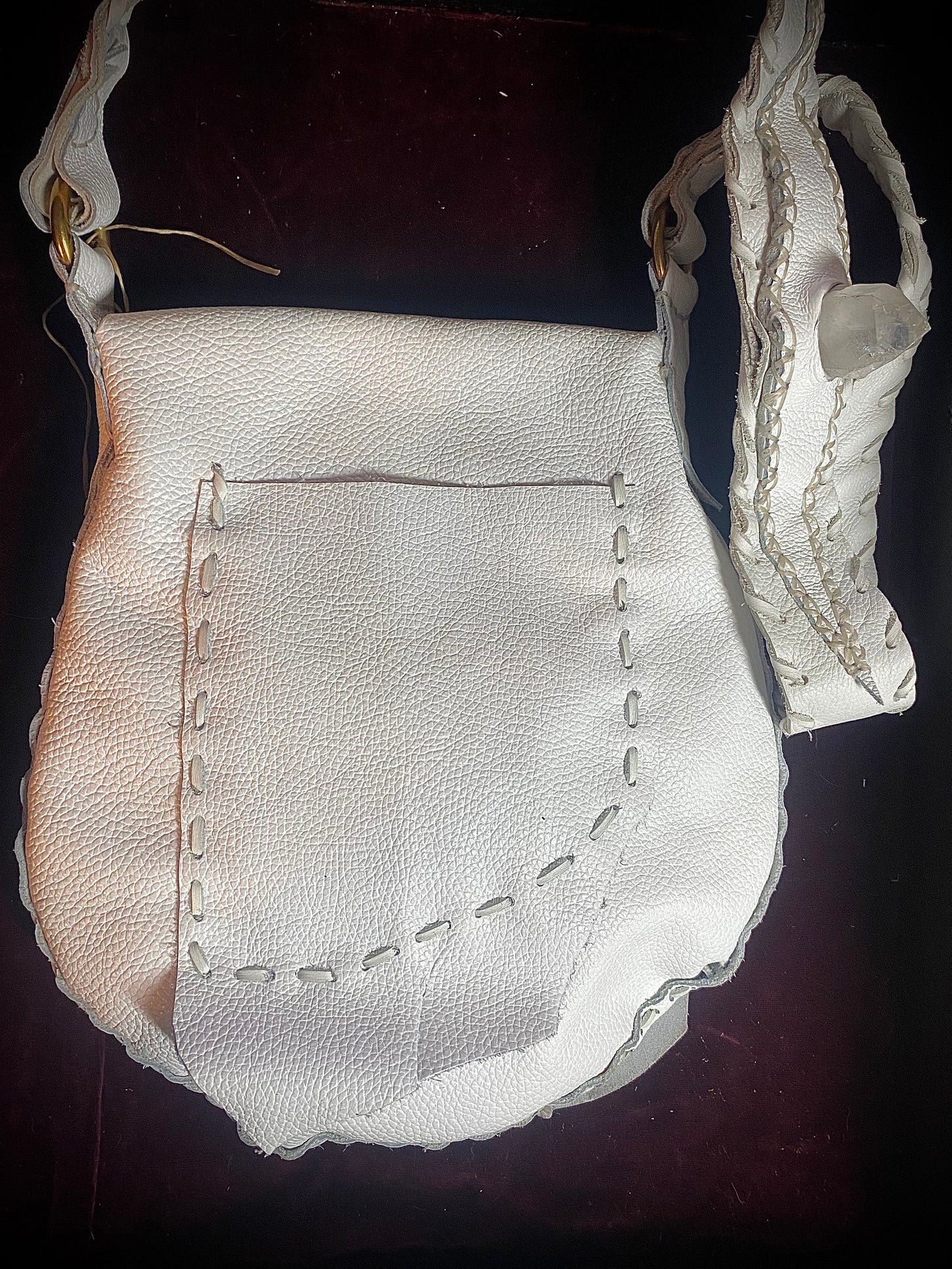 🚚💨White Leather Quartz strap bag